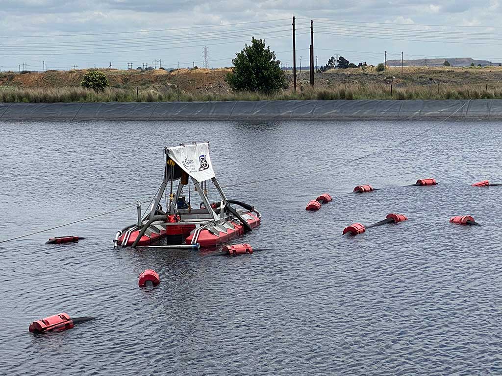 With the SlurrySucker desilting is a relatively straightforward exercise which is not labour intensive.